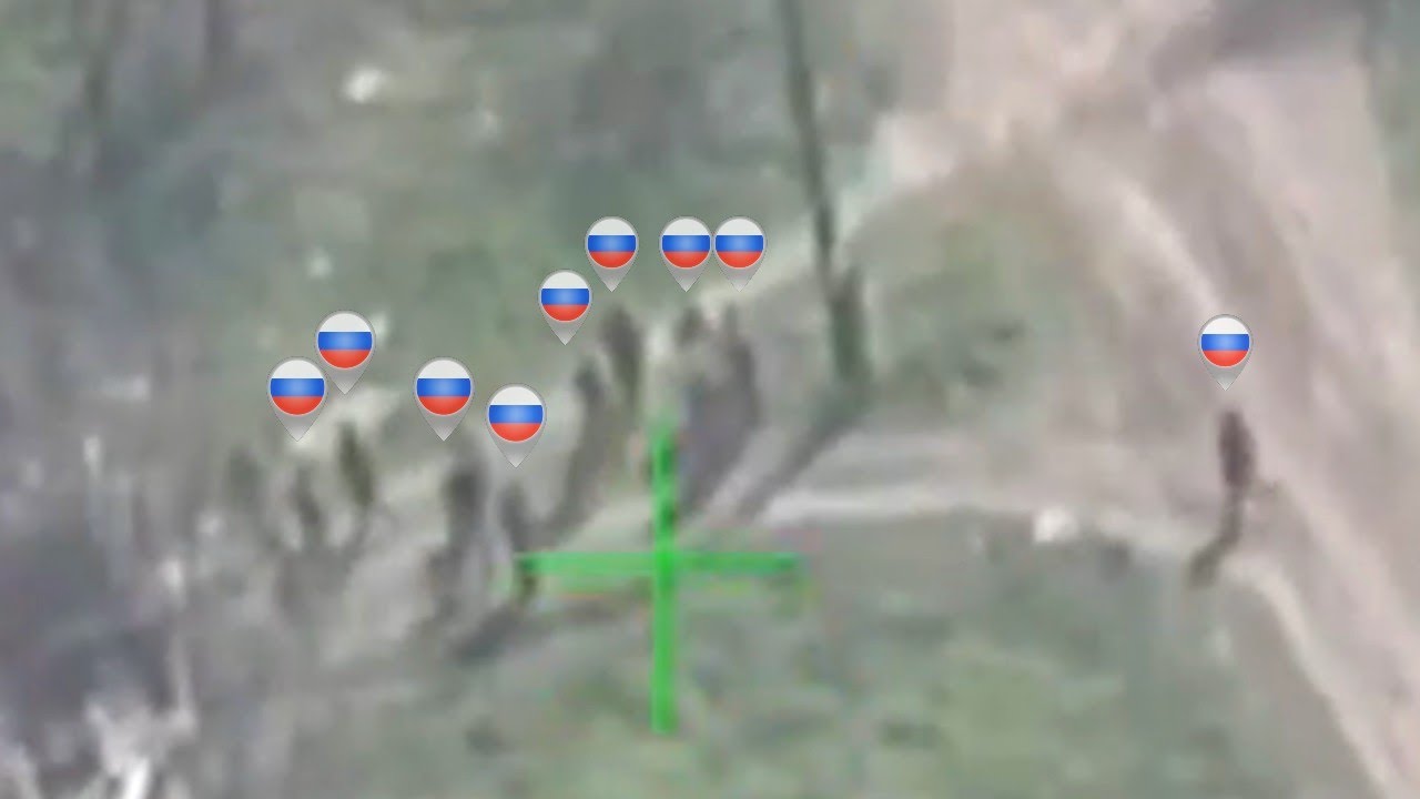FPV drone destroys a group of Russian troops hiding inside a building.
